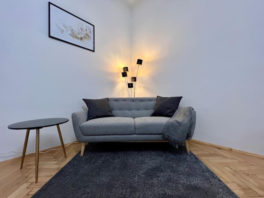 Little Cozy Residence - Enjoy Viennas Summer Season Εξωτερικό φωτογραφία