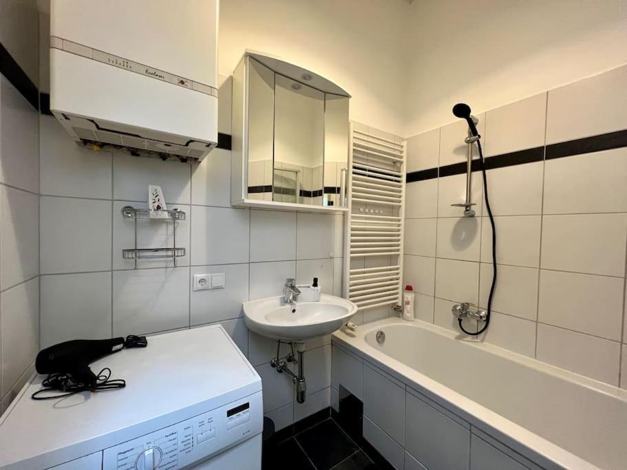 Little Cozy Residence - Enjoy Viennas Summer Season Εξωτερικό φωτογραφία